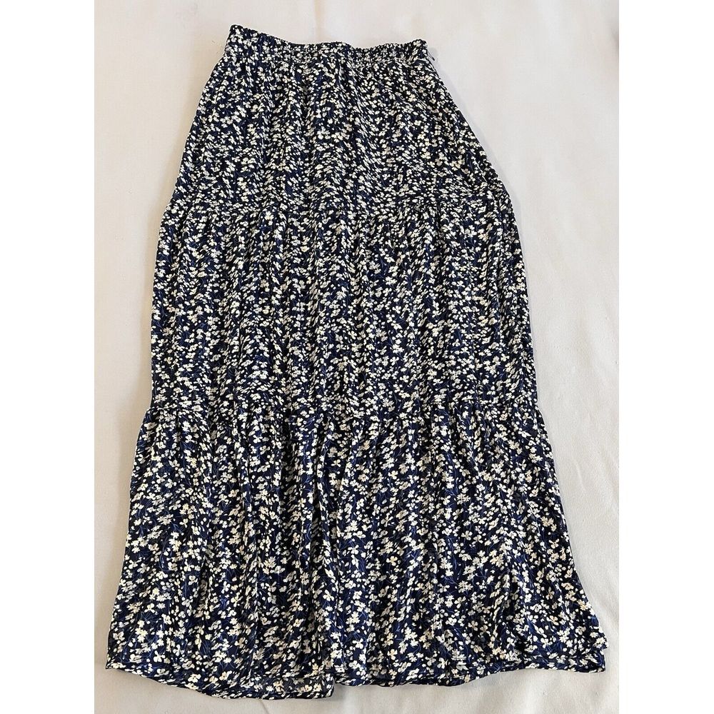 Tamara H. Maxi Skirt Sz Medium Pleated Crinkle Circle Tiered Floral Layered